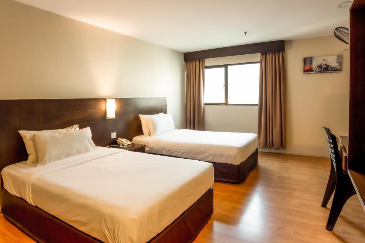 Pp Hotel By Moxy George Town  Kültér fotó