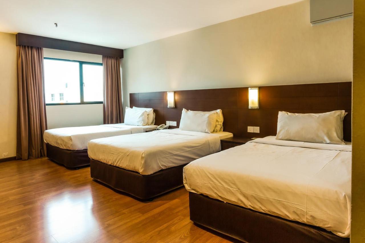 Pp Hotel By Moxy George Town  Kültér fotó