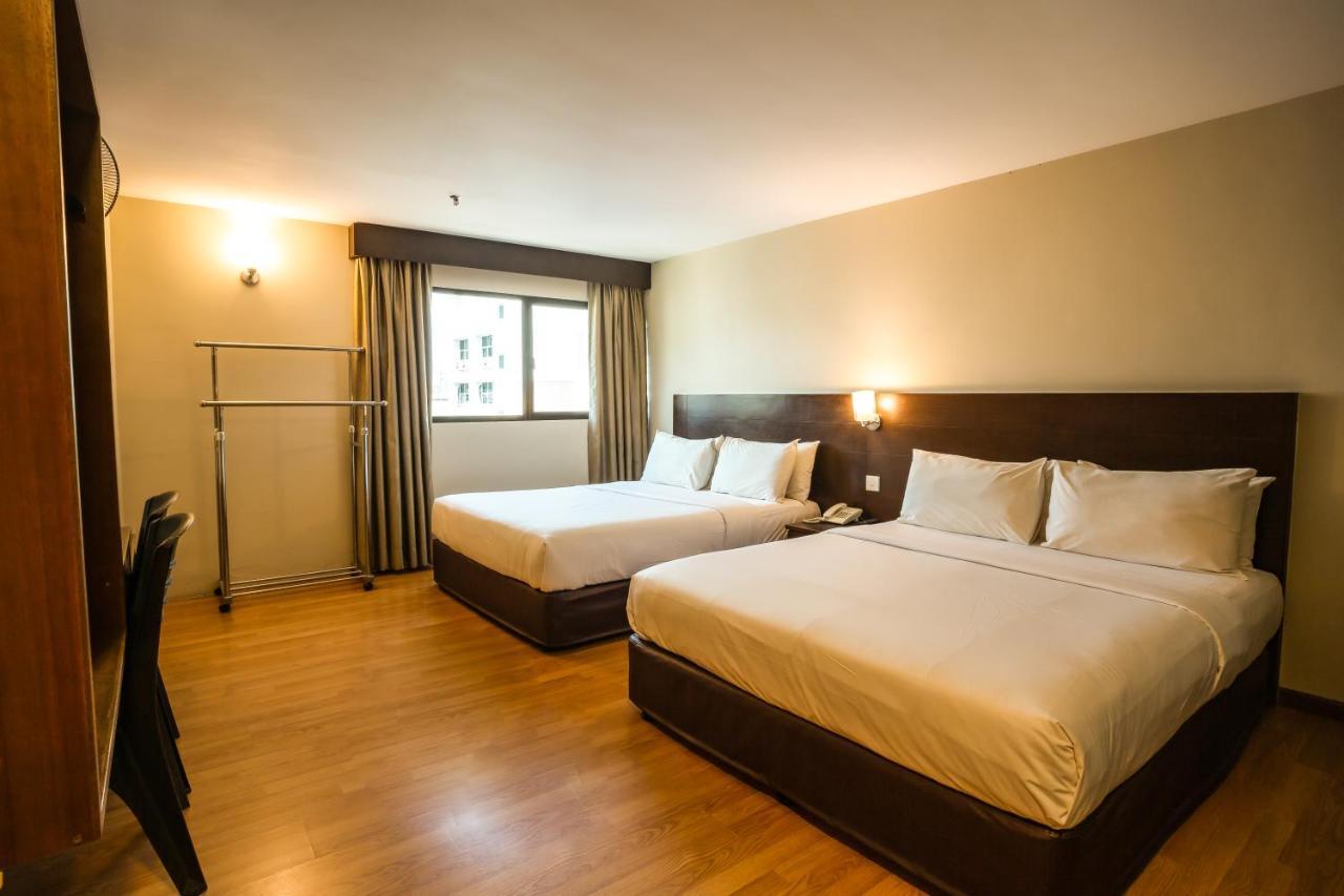 Pp Hotel By Moxy George Town  Kültér fotó